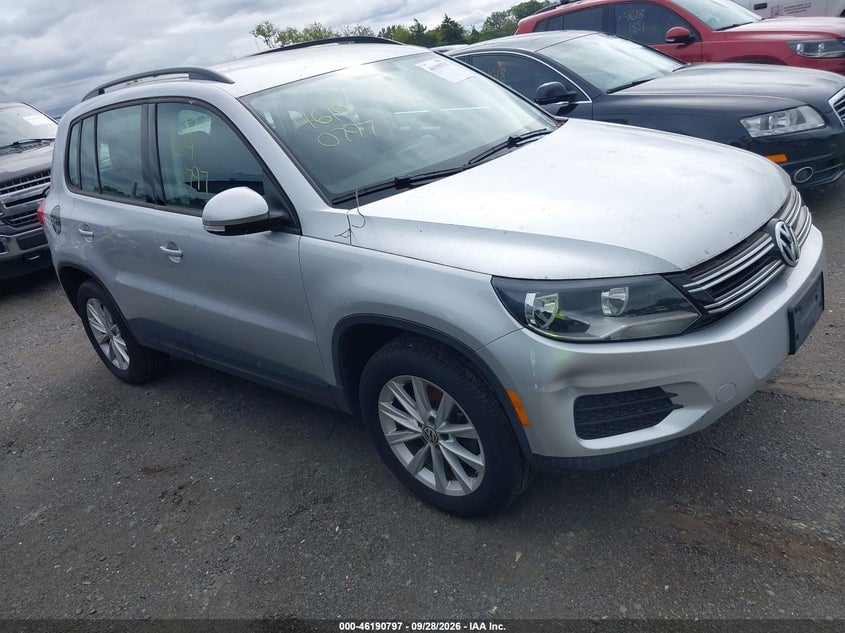 2017 VOLKSWAGEN TIGUAN 2.0T/2.0T S | WVGBV7AX6HK050492 | UPCARS