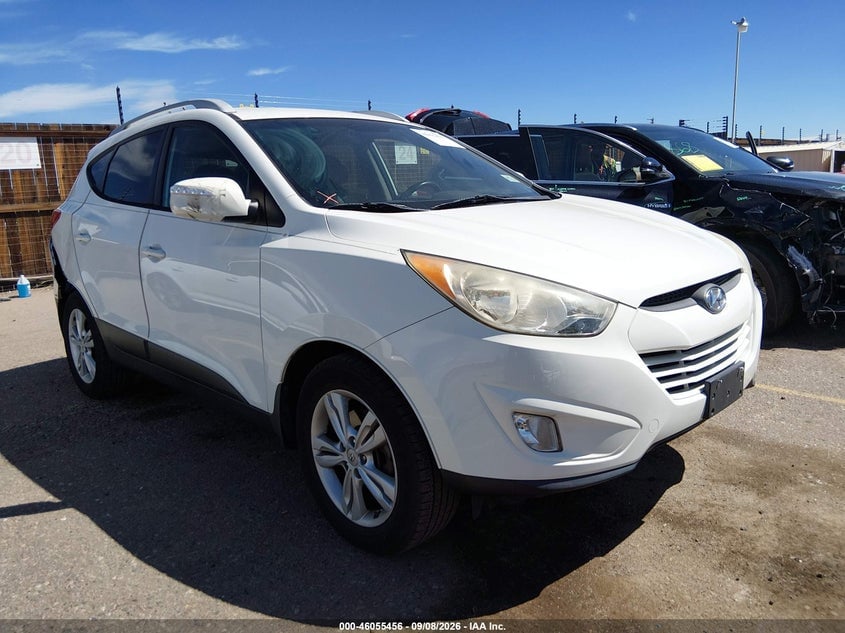 2013 HYUNDAI TUCSON GLS | KM8JU3AC7DU558117 | UPCARS