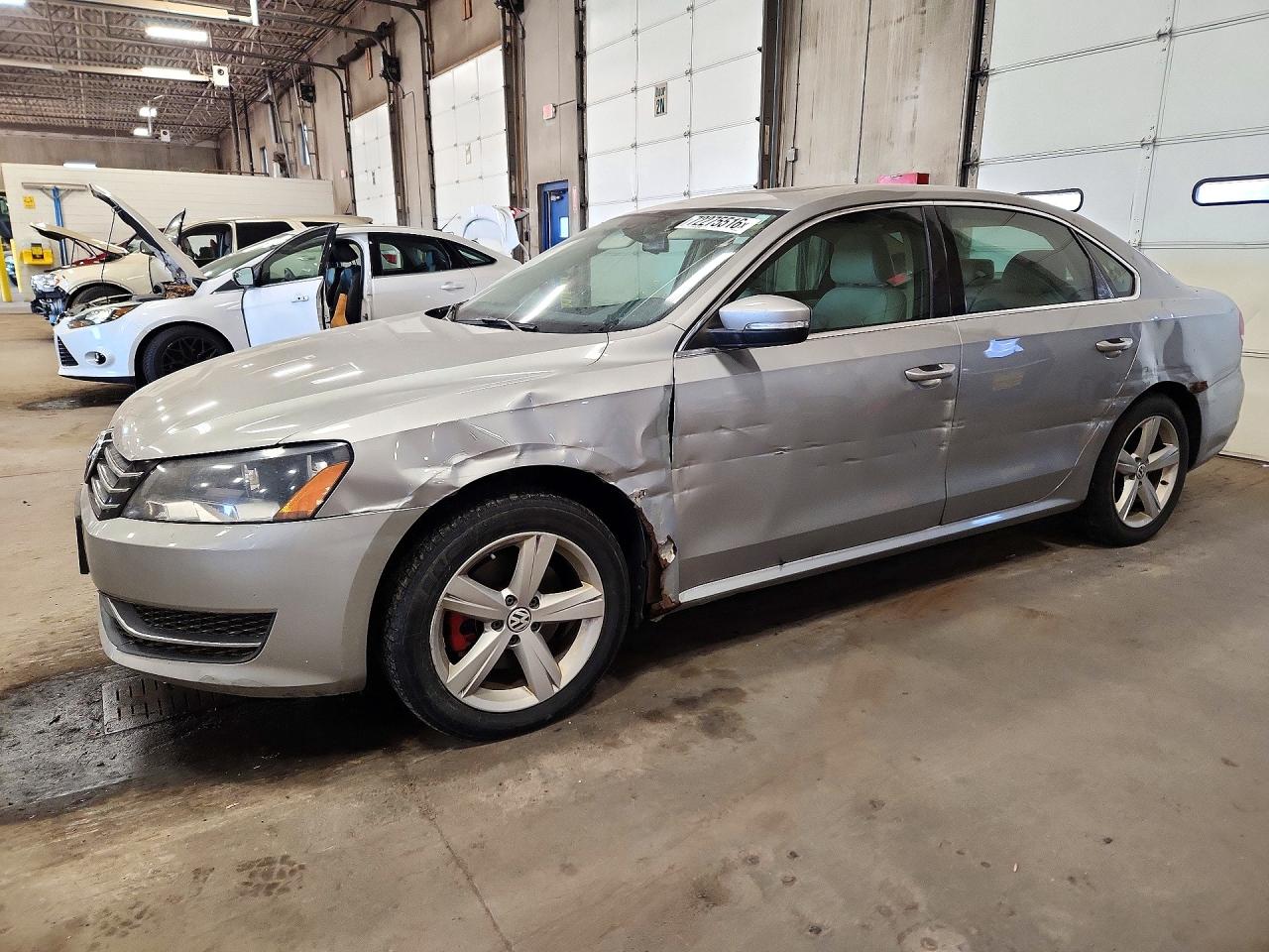 2013 VOLKSWAGEN PASSAT SE | 1VWBN7A32DC025639 | UPCARS