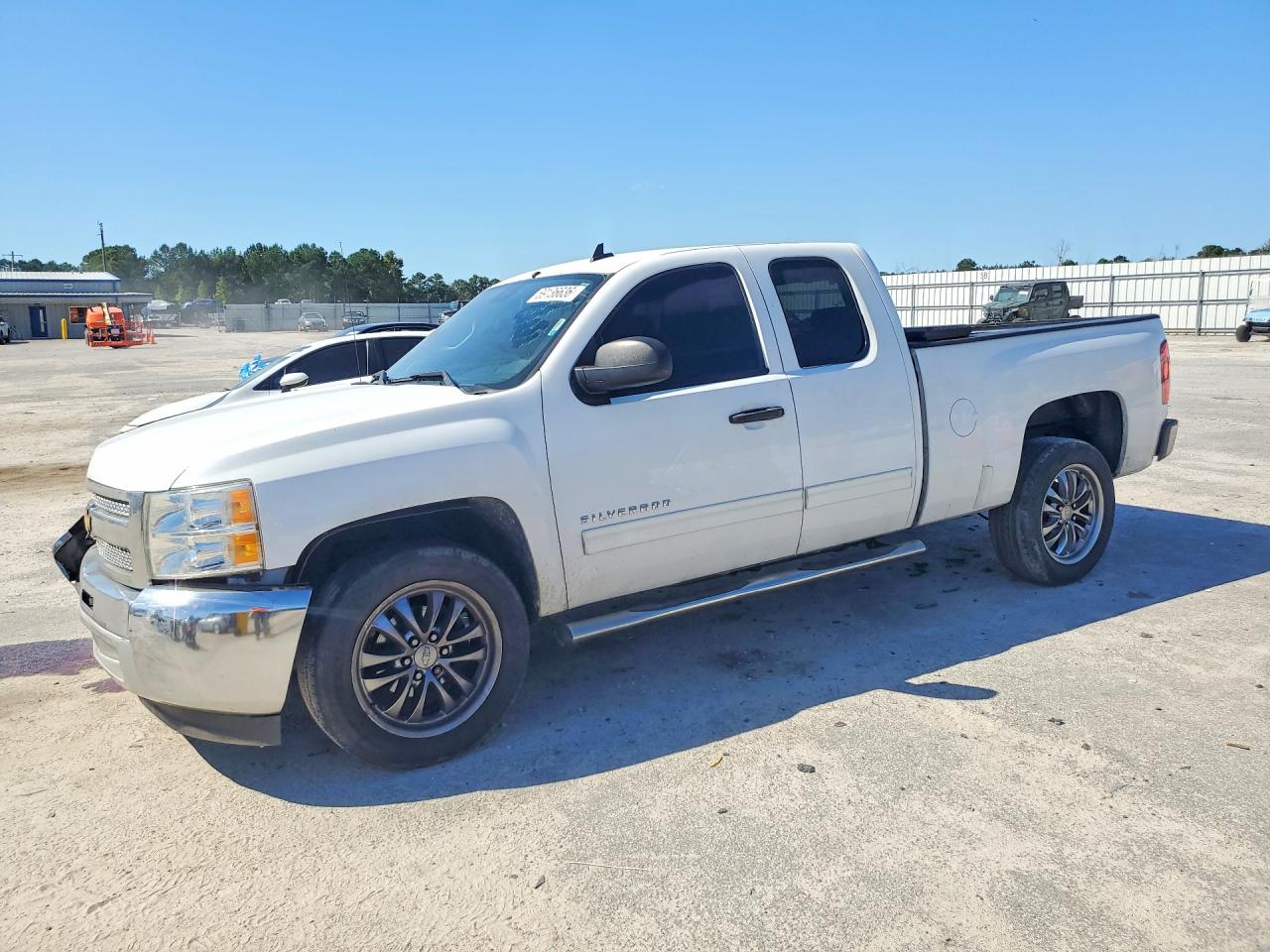 2013 CHEVROLET SILVERADO C1500 LT | 1GCRCSEA4DZ211148 | UPCARS
