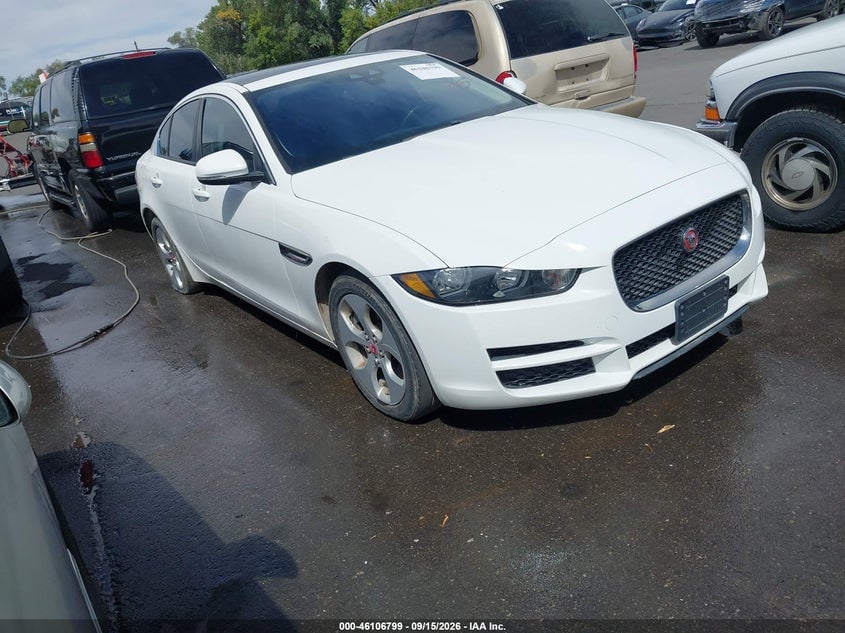2017 JAGUAR XE 25T | SAJAR4BG3HA965079 | UPCARS