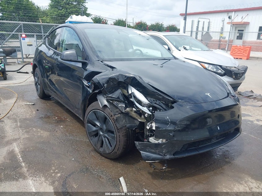 2025 TESLA MODEL Y LONG RANGE DUAL MOTOR REAR-WHEEL DRIVE | 7SAYGDED6SA352618 | UPCARS