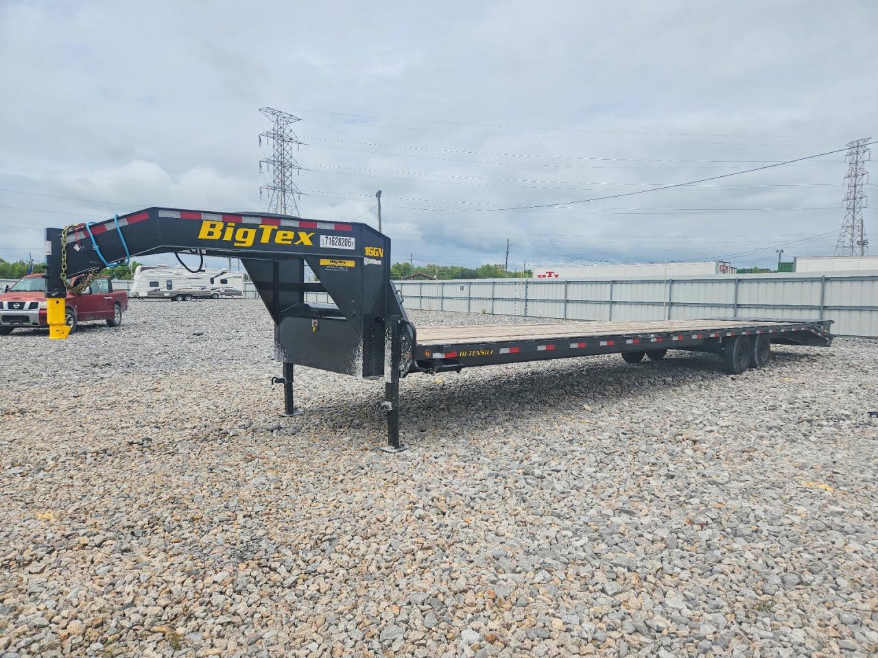 2027 BIG TEX 16GN-40D5A EQUIPMENT TRAILER | 16V3F4829V6485594 | UPCARS