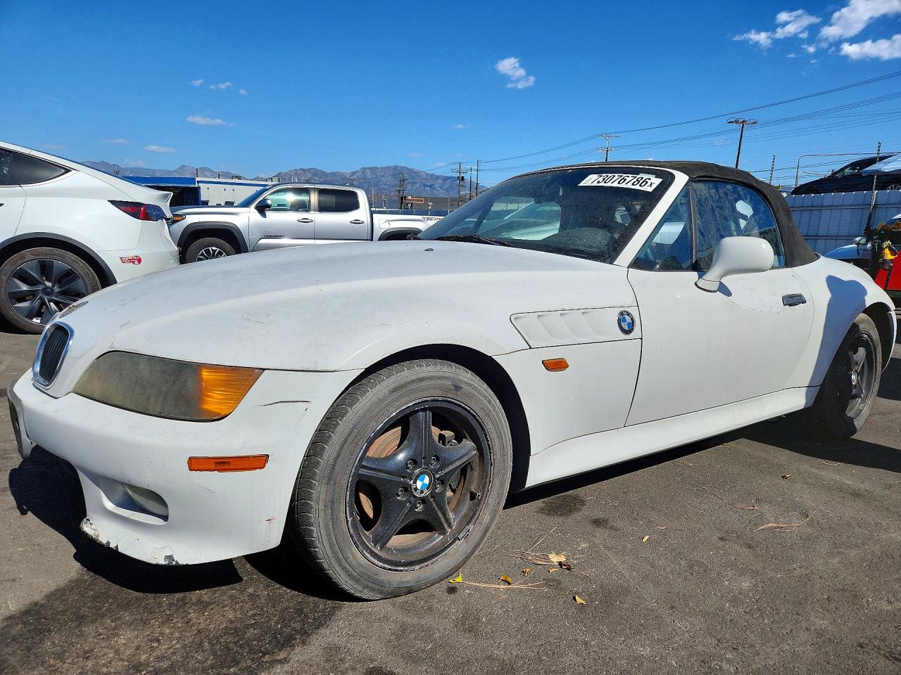 1999 BMW Z3 2.3 | 4USCH9333XLG00548 | UPCARS