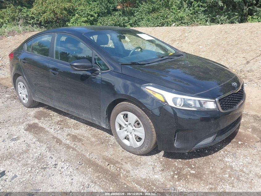 2017 KIA FORTE LX | 3KPFK4A7XHE104697 | UPCARS