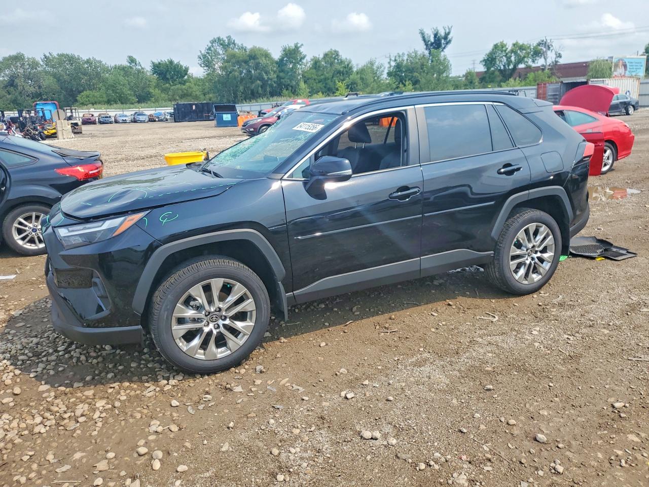 2025 TOYOTA RAV4 XLE PREMIUM | 2T3A1RFV5SW629308 | UPCARS