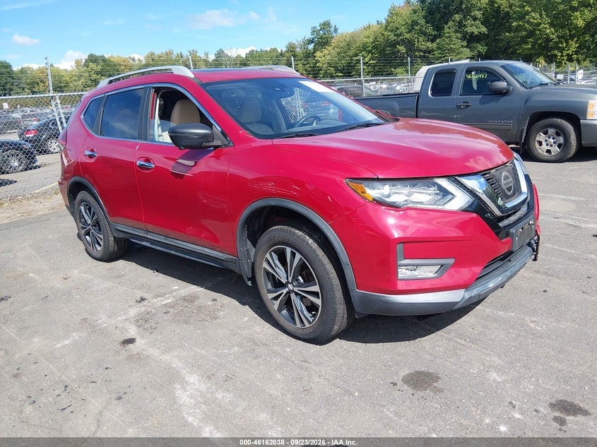 2017 NISSAN ROGUE SL | 5N1AT2MV5HC779916 | UPCARS