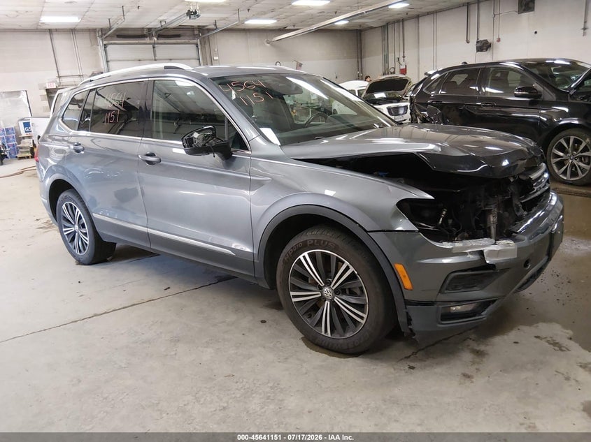 2019 VOLKSWAGEN TIGUAN 2.0T SE/2.0T SEL/2.0T SEL R-LINE/2.0T SEL R-LINE BLACK | 3VV2B7AX0KM017082 | UPCARS
