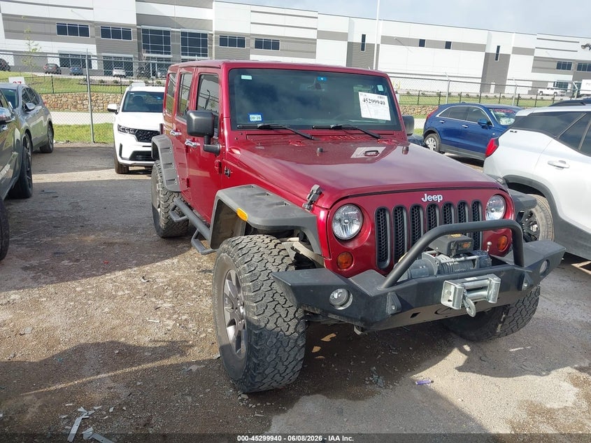 2013 JEEP WRANGLER UNLIMITED SAHARA | 1C4BJWEG3DL595980 | UPCARS