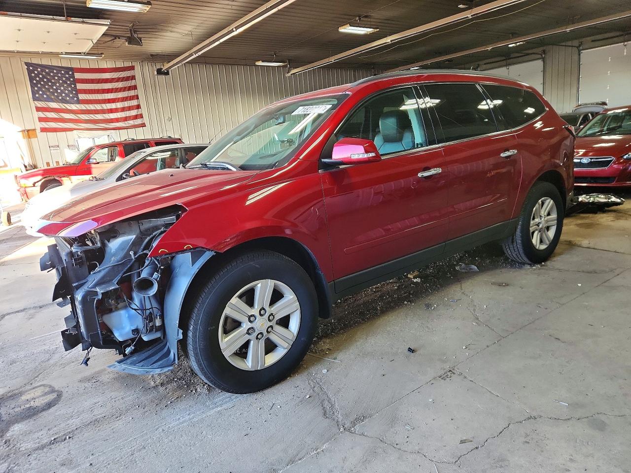 2014 CHEVROLET TRAVERSE LT | 1GNKVHKD3EJ110400 | UPCARS