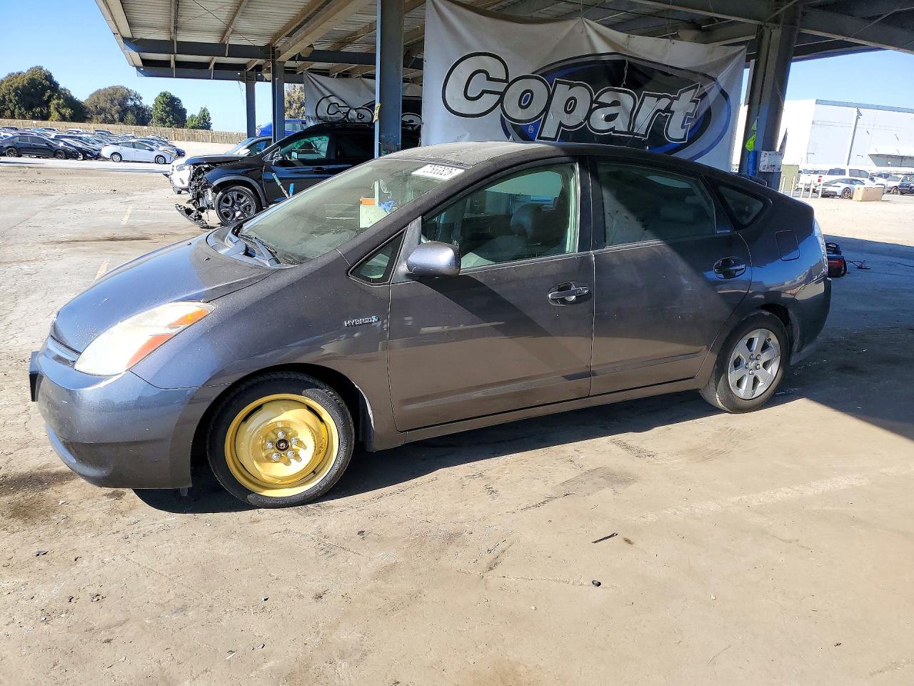2007 TOYOTA PRIUS BASE | JTDKB20U773264388 | UPCARS