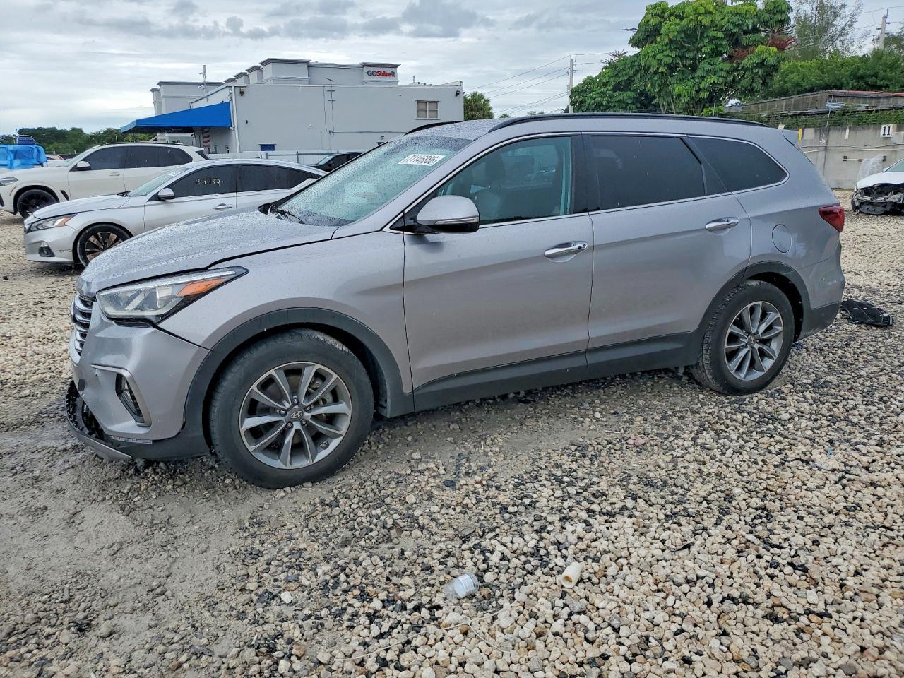 2017 HYUNDAI SANTA FE SE | KM8SN4HF3HU247894 | UPCARS