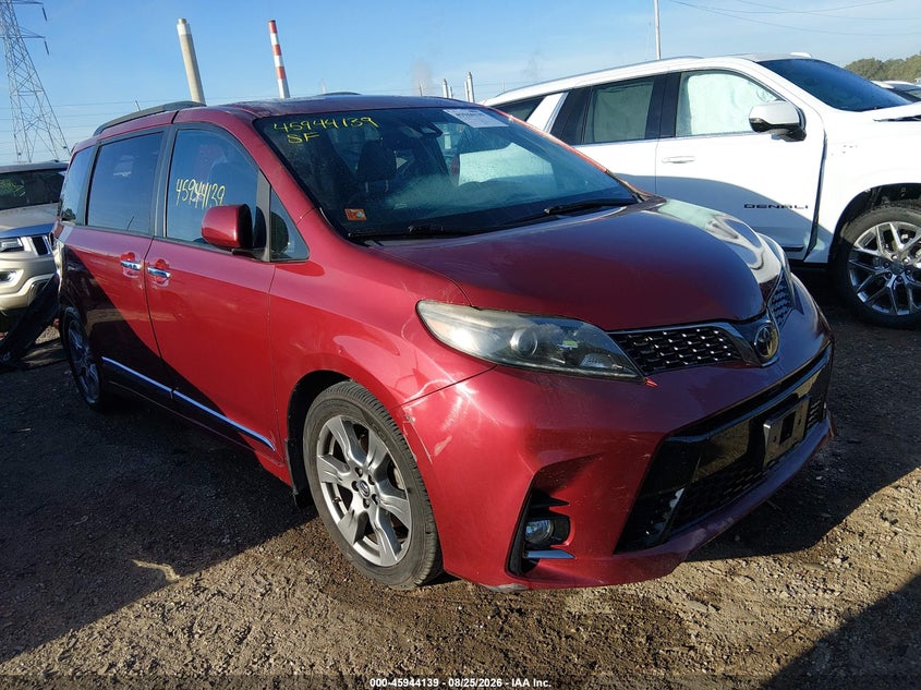 2018 TOYOTA SIENNA SE 8 PASSENGER | 5TDXZ3DC3JS912629 | UPCARS