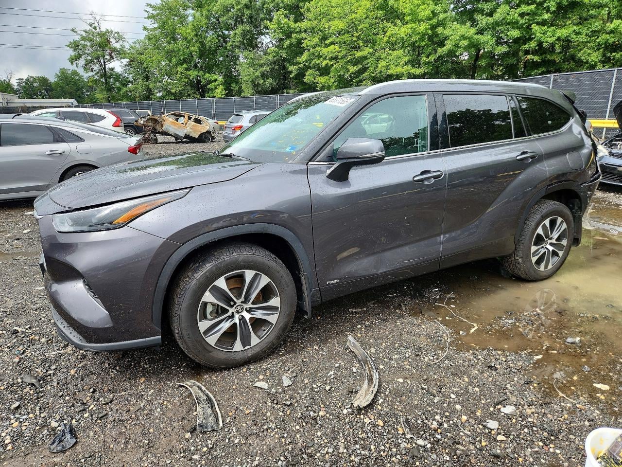 2022 TOYOTA HIGHLANDER XLE | 5TDGBRCHXNS546212 | UPCARS
