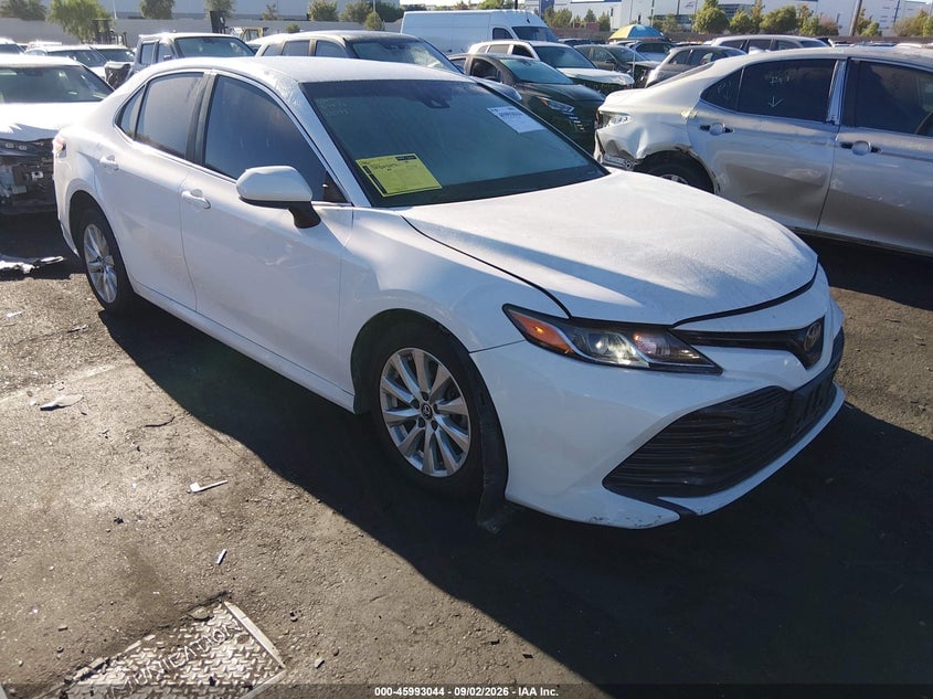 2018 TOYOTA CAMRY LE | 4T1B11HK5JU010207 | UPCARS