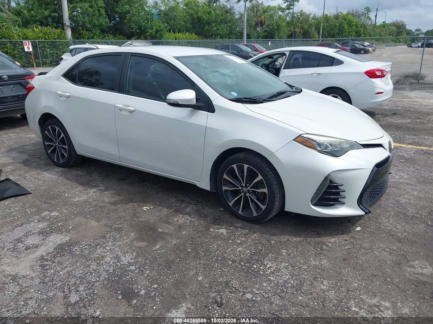 2018 TOYOTA COROLLA SE | 5YFBURHE8JP781956 | UPCARS
