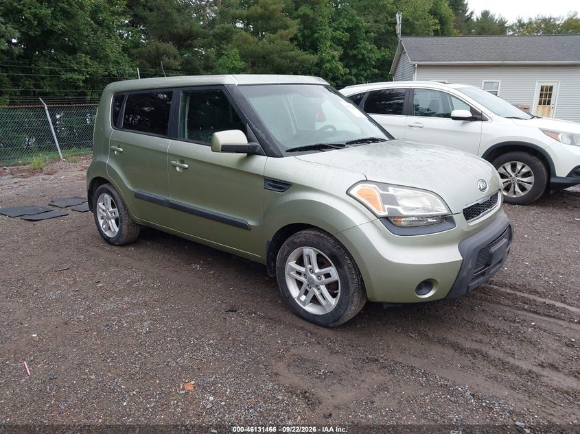 2011 KIA SOUL + | KNDJT2A21B7315438 | UPCARS