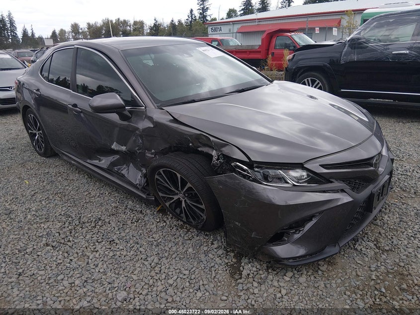 2018 TOYOTA CAMRY SE | 4T1B11HK4JU116440 | UPCARS