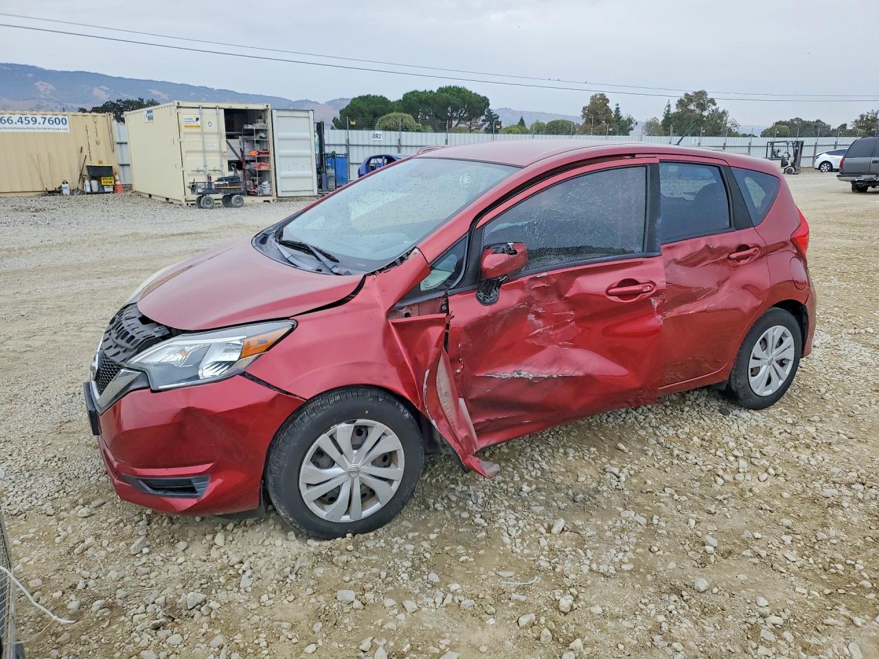 2018 NISSAN VERSA SV | 3N1CE2CP8JL371076 | UPCARS