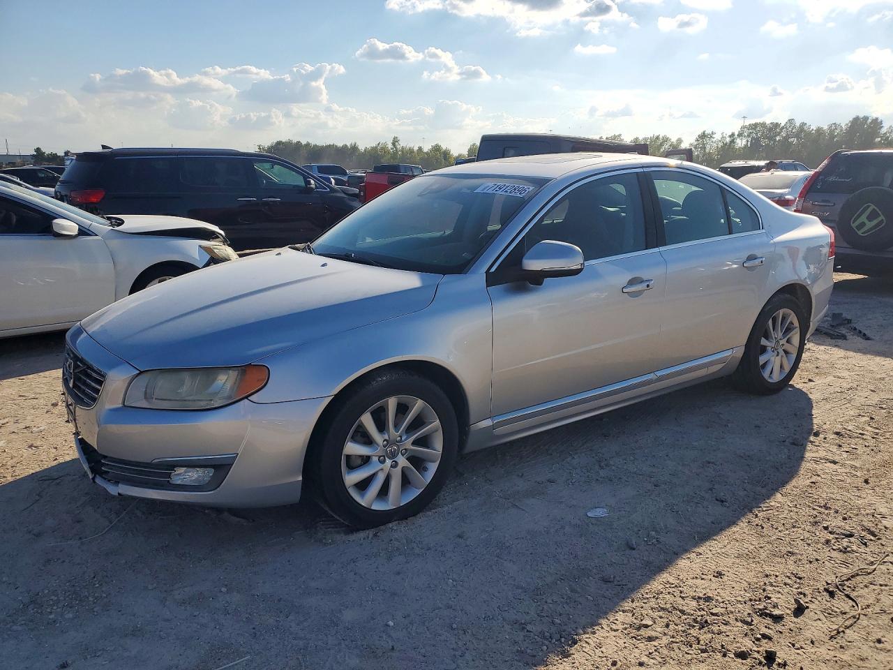 2015 VOLVO S80 PREMIER | YV140MAK5F1188276 | UPCARS