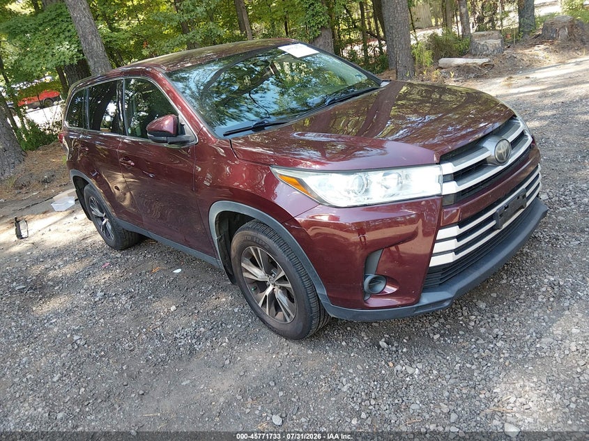 2019 TOYOTA HIGHLANDER LE | 5TDBZRFH4KS960633 | UPCARS