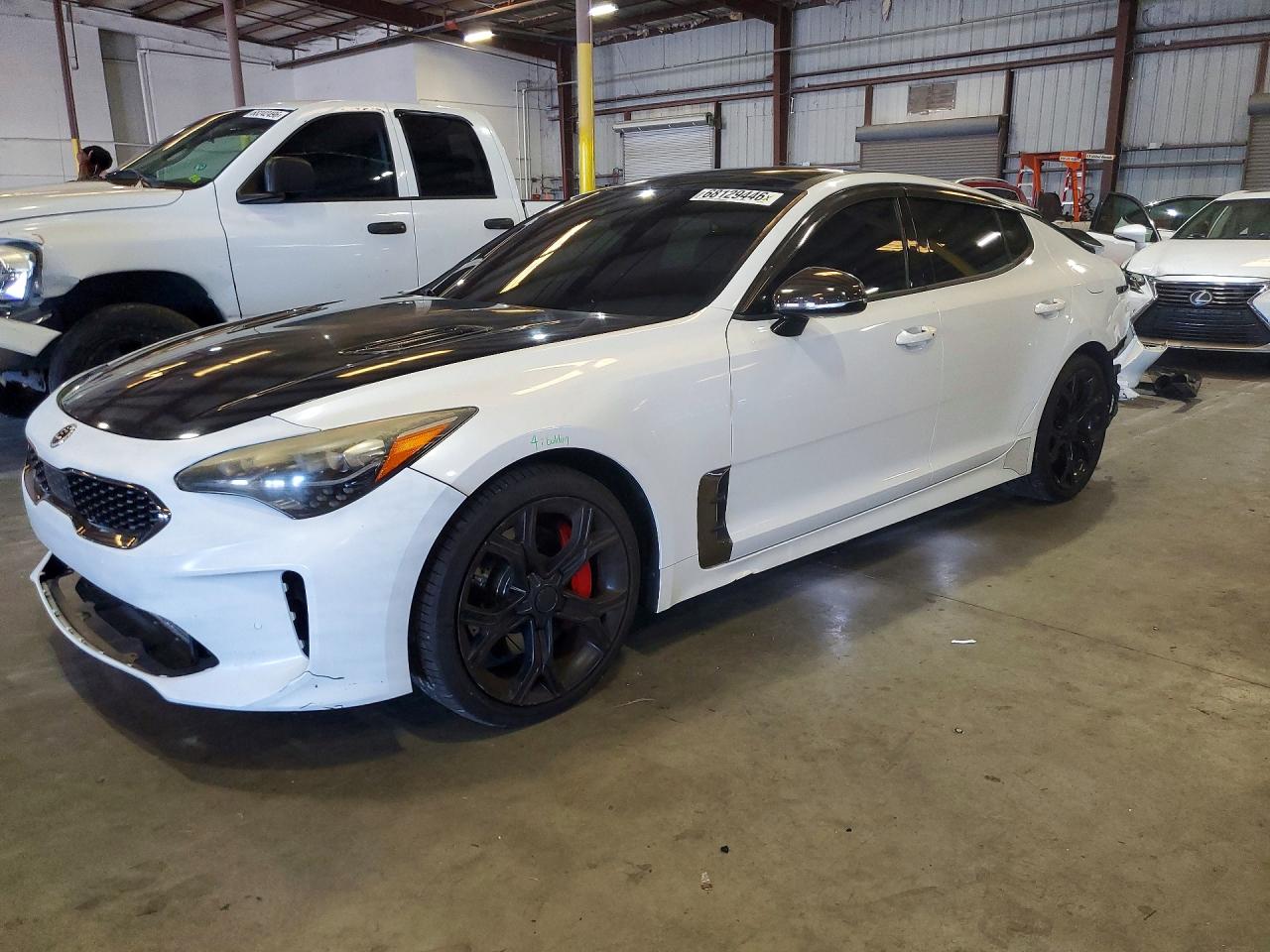 2018 KIA STINGER GT2 | KNAE55LCXJ6039409 | UPCARS