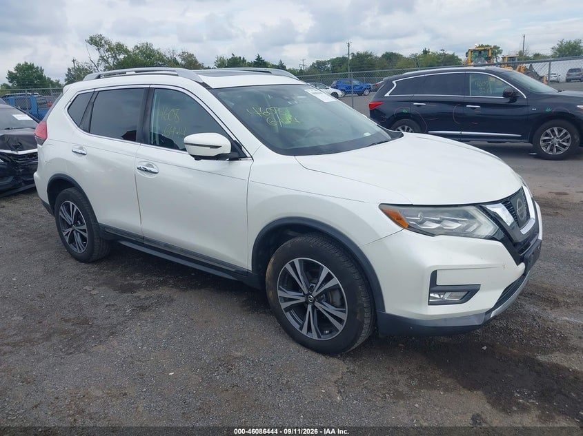 2017 NISSAN ROGUE SV/SL | 5N1AT2MV6HC733012 | UPCARS
