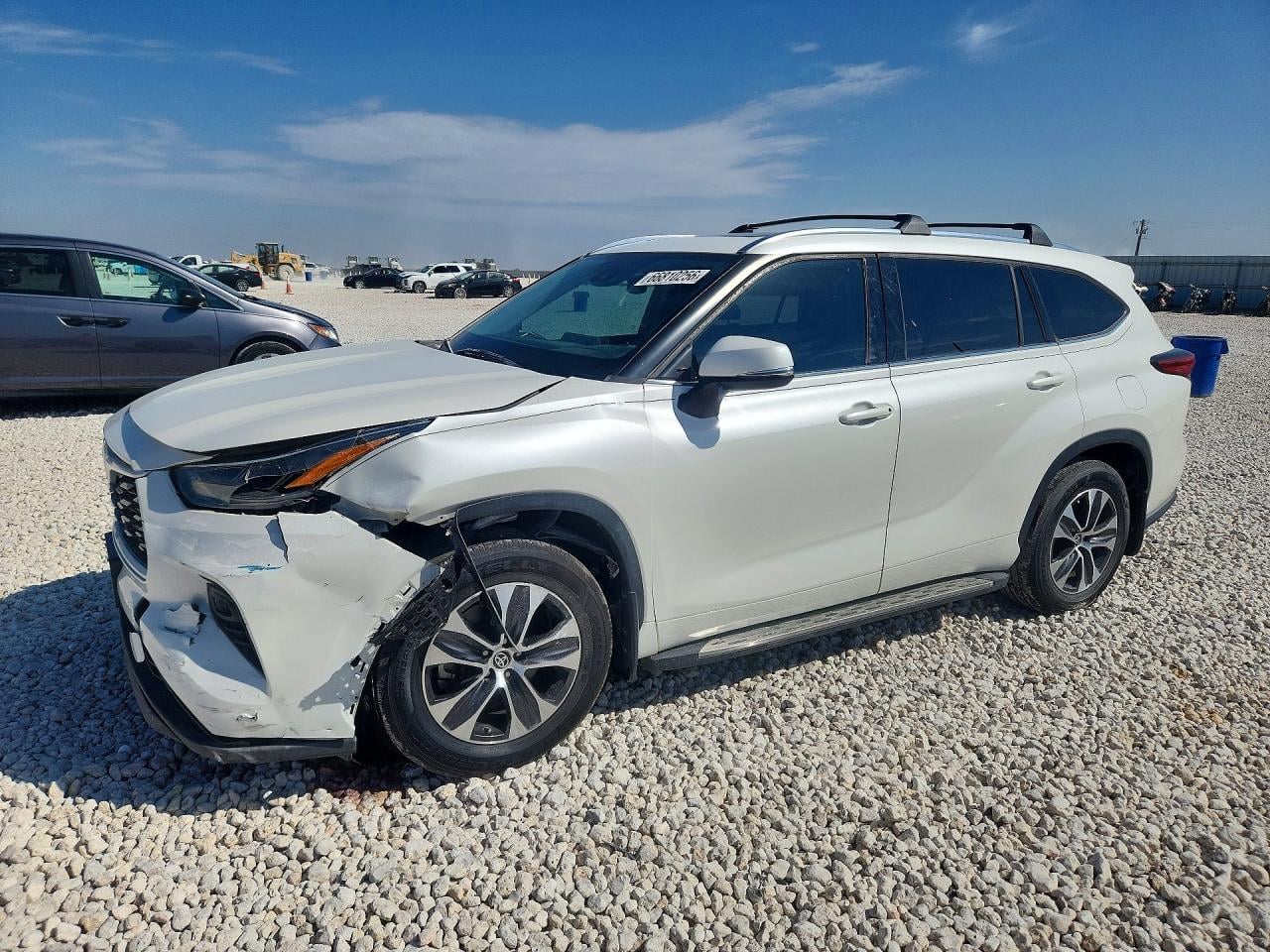 2021 TOYOTA HIGHLANDER XLE | 5TDGZRAH4MS531220 | UPCARS