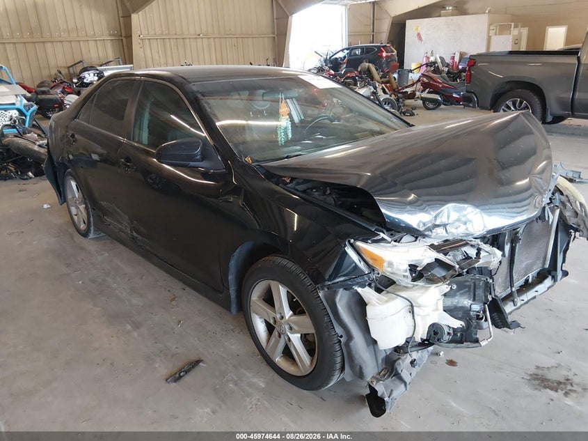 2014 TOYOTA CAMRY SE | 4T1BF1FK0EU743999 | UPCARS