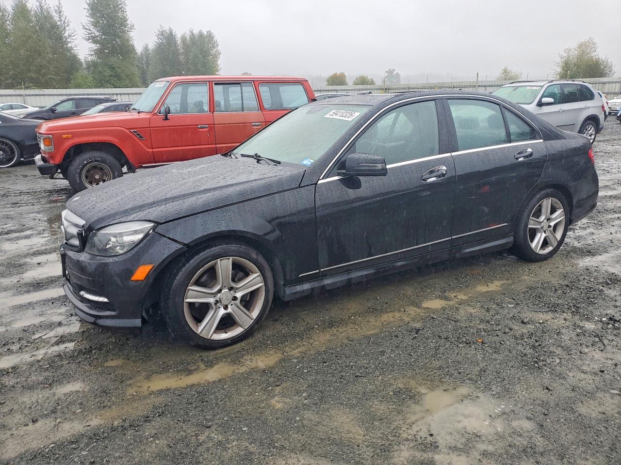 2011 MERCEDES-BENZ C-CLASS 300 | WDDGF5EB5BR186126 | UPCARS
