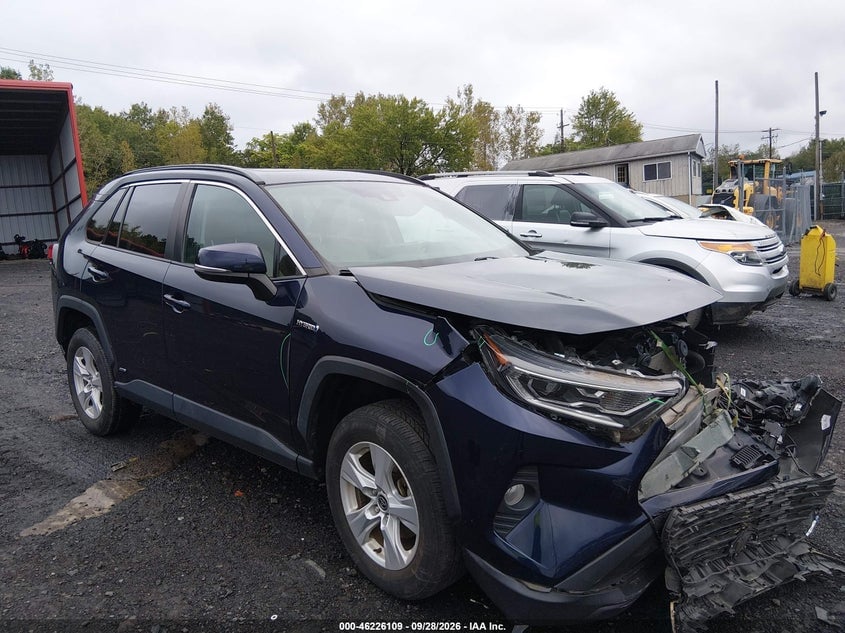 2021 TOYOTA RAV4 HYBRID XLE | 2T3RWRFV9MW122533 | UPCARS
