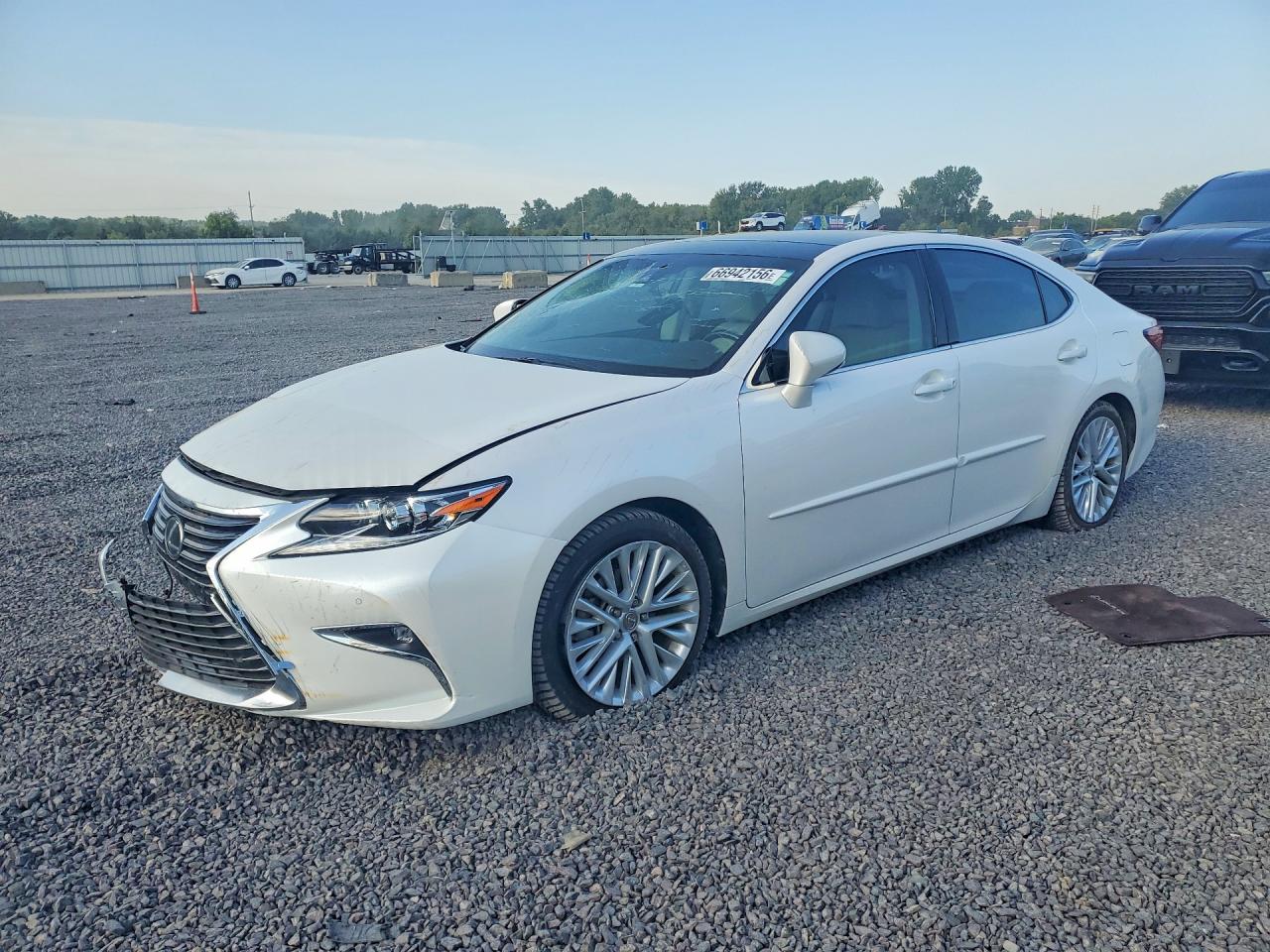 2018 LEXUS ES 350 | 58ABK1GG8JU083218 | UPCARS