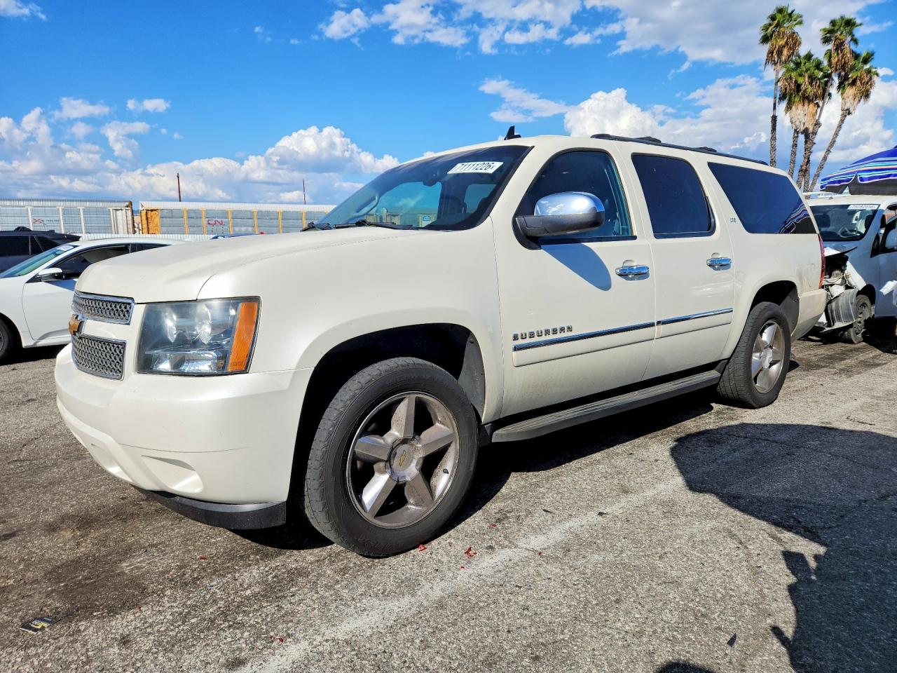 2014 CHEVROLET SUBURBAN C1500 LTZ | 1GNSCKE09ER213527 | UPCARS