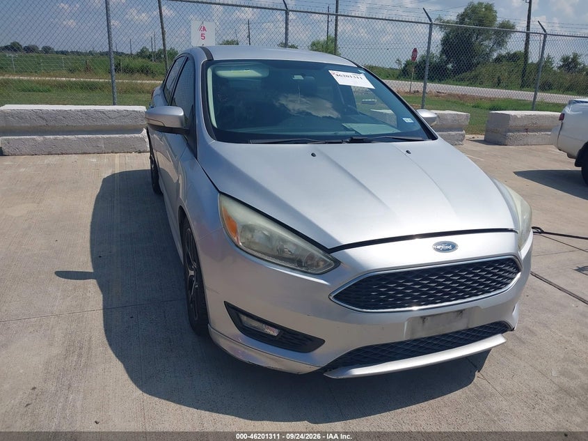 2015 FORD FOCU SE | 1FADP3F27FL248167 | UPCARS