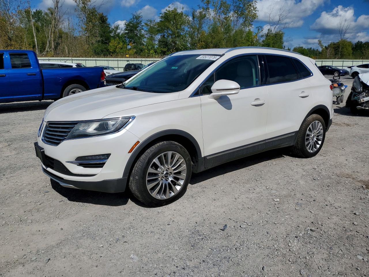 2017 LINCOLN MKC RESERVE | 5LMCJ3D97HUL11619 | UPCARS