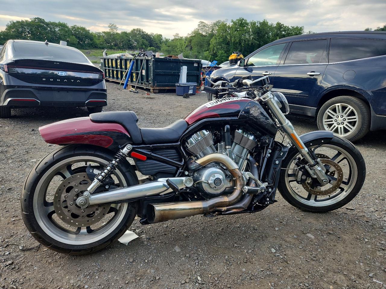 2015 HARLEY-DAVIDSON VRS VROD MUSCLE | 1HD1HPH17FC802019 | UPCARS