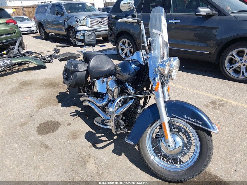2016 HARLEY-DAVIDSON FLSTC HERITAGE SOFTAIL CLASSIC | 1HD1BWV13GB045160 | UPCARS