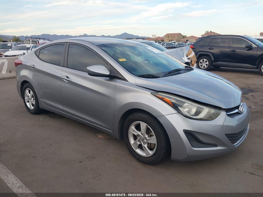 2015 HYUNDAI ELANTRA SE | 5NPDH4AE1FH585792 | UPCARS