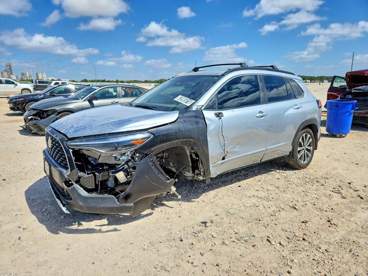 2025 TOYOTA ALL OTHER XLE | 7MUDAAAGXSV127909 | UPCARS