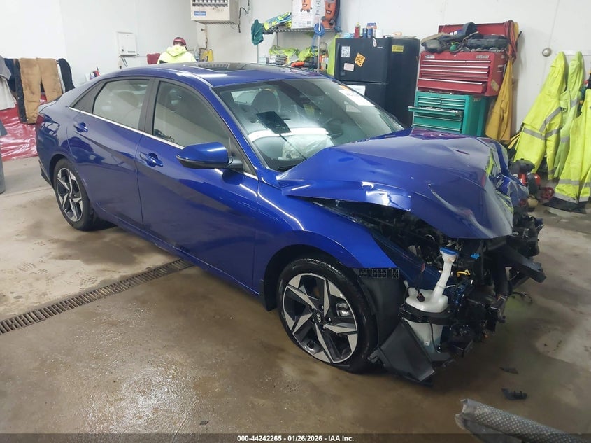 2023 HYUNDAI ELANTRA LIMITED | KMHLP4AG0PU522671 | UPCARS