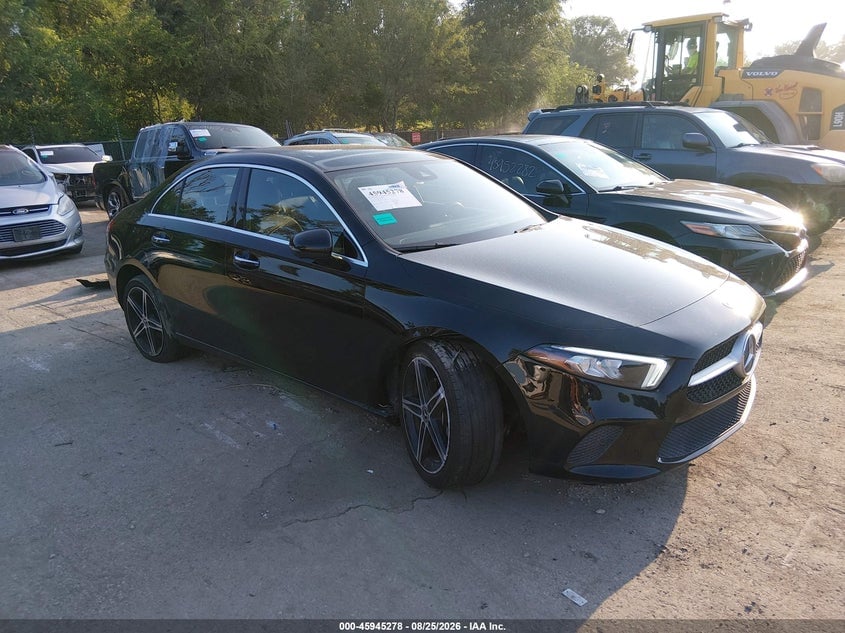 2022 MERCEDES-BENZ A 220 4MATIC | W1K3G4FB0NJ367609 | UPCARS