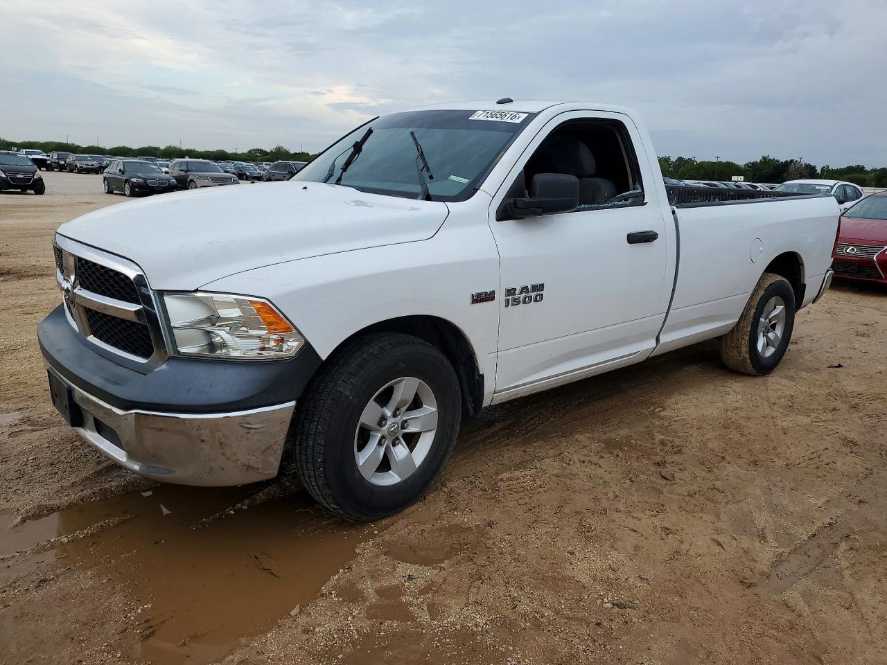 2018 RAM 1500 ST | 3C6JR6DT1JG234301 | UPCARS