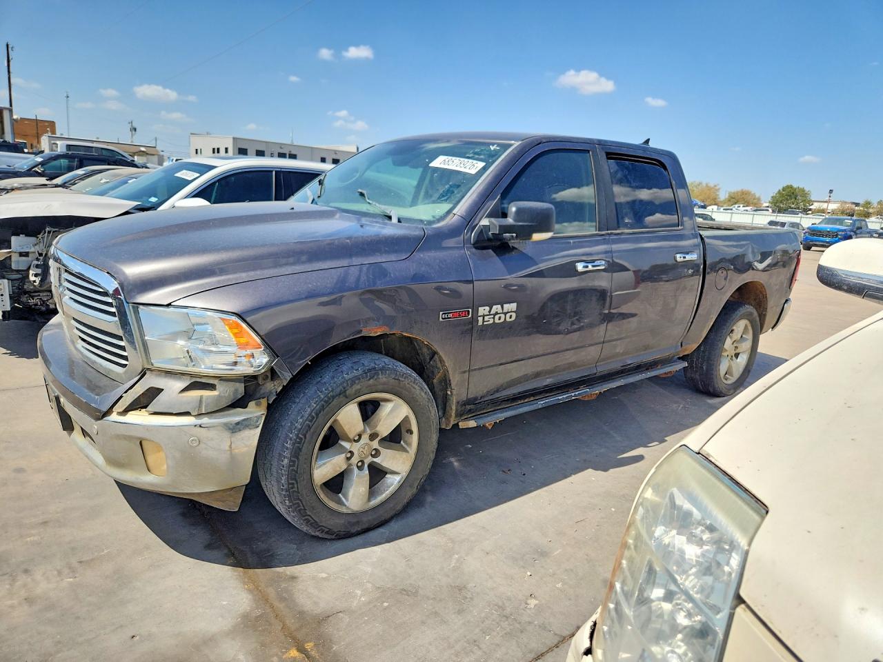 2017 RAM 1500 SLT | 1C6RR6LMXHS747398 | UPCARS