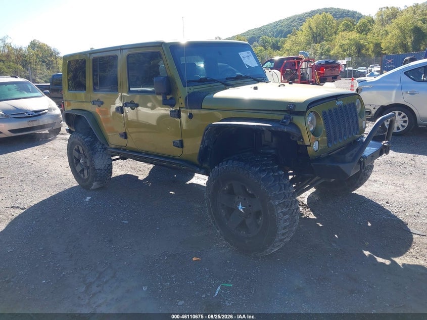 2007 JEEP WRANGLER UNLIMITED SAHARA | 1J4GA59137L197429 | UPCARS