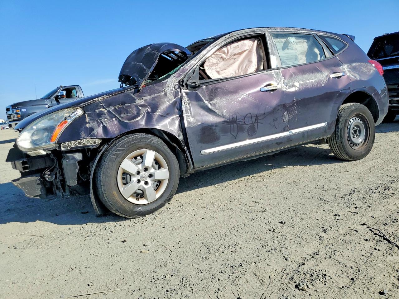 2013 NISSAN ROGUE S | JN8AS5MT1DW544563 | UPCARS