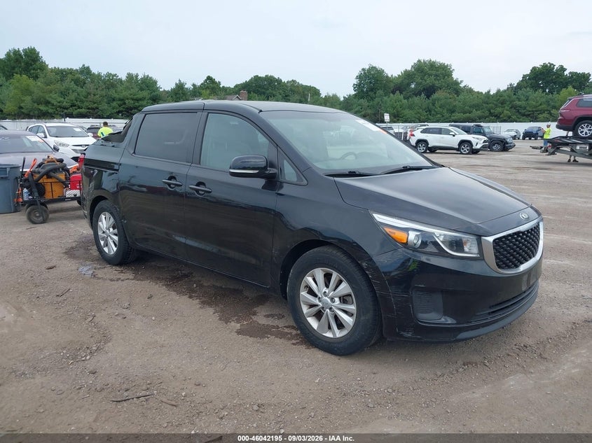 2017 KIA SEDONA LX | KNDMB5C19H6228472 | UPCARS