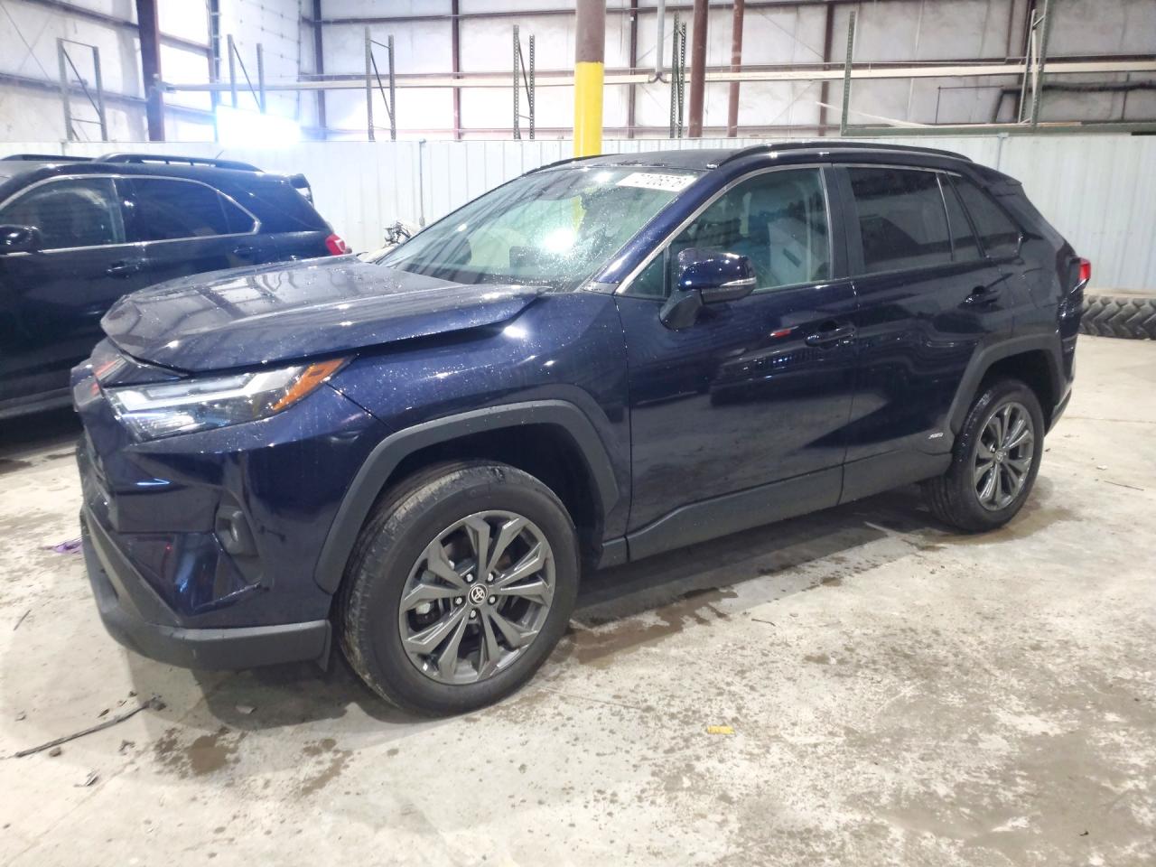 2024 TOYOTA RAV4 XLE PREMIUM | 4T3B6RFV9RU157288 | UPCARS