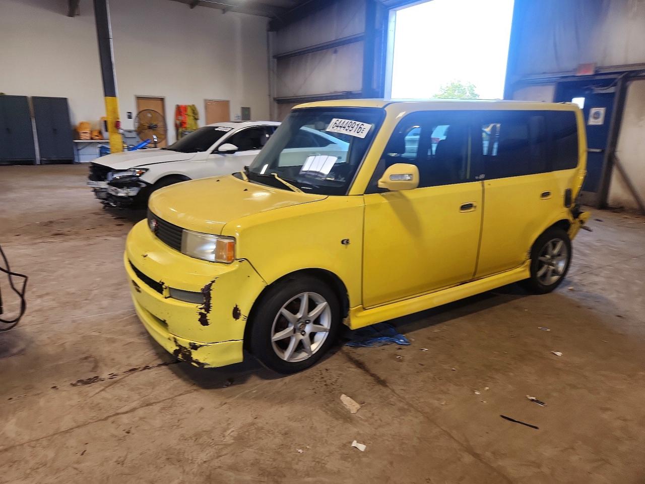 2005 SCION X BASE | JTLKT324754015438 | UPCARS