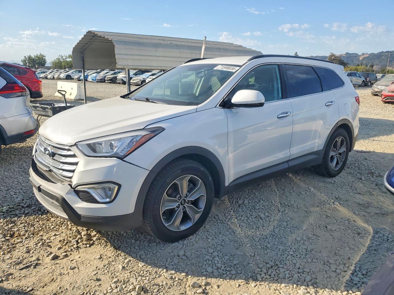 2016 HYUNDAI SANTA FE SE | KM8SM4HF2GU144385 | UPCARS