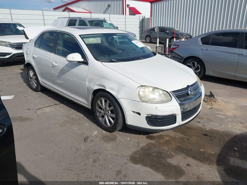 2010 VOLKSWAGEN JETTA SE | 3VWRX7AJ6AM049654 | UPCARS